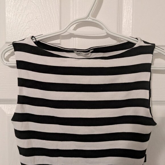 Zara fitted boatneck sleeveless striped top size medium - Picture 2 of 5